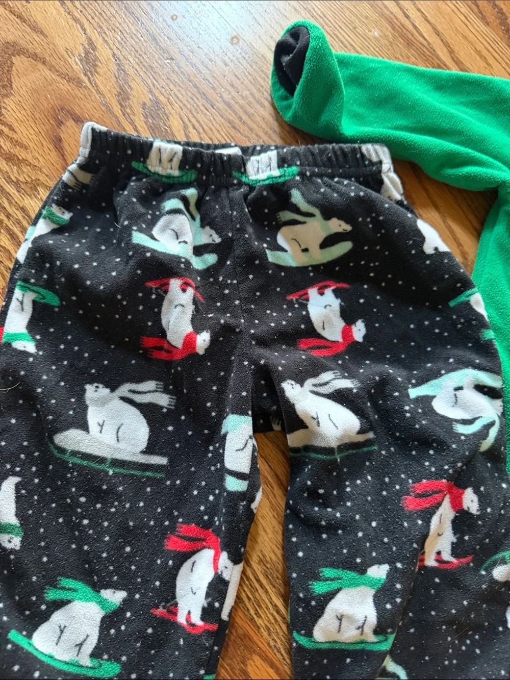 Green Polar Bear Holiday Kids Pajama Set